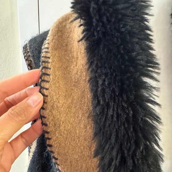 Natalia Romano Faux Fur Reversible Italian Wool Blend Vest Asymmetrical One Size - Picture 6 of 6